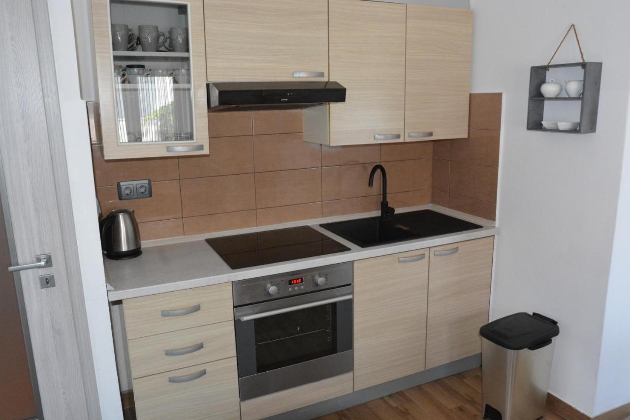 Sole Apartment Turanj Exterior photo